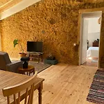 Casas Lentas Slow Living-obidos Sobral (Leiria)
