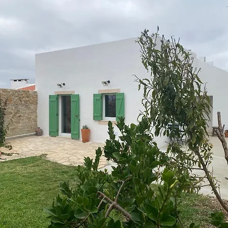 בית נופש Casas Lentas Slow Living-obidos *