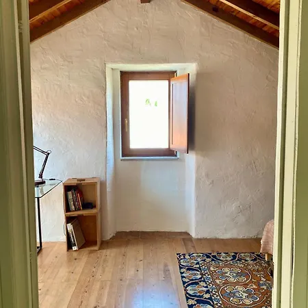 בית נופש Casas Lentas Slow Living-obidos