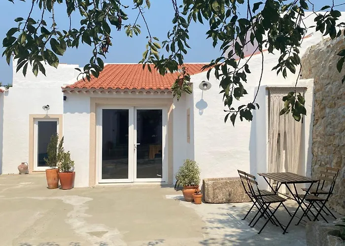 Casas Lentas Slow Living-obidos * Sobral (Leiria)