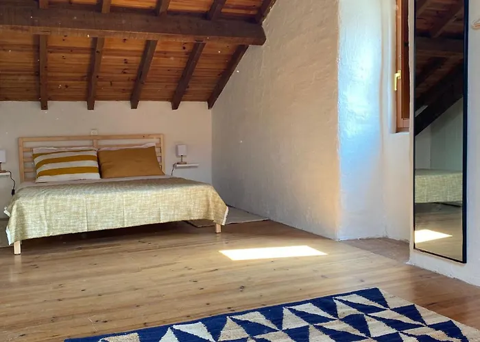 Casas Lentas Slow Living-obidos Sobral (Leiria)